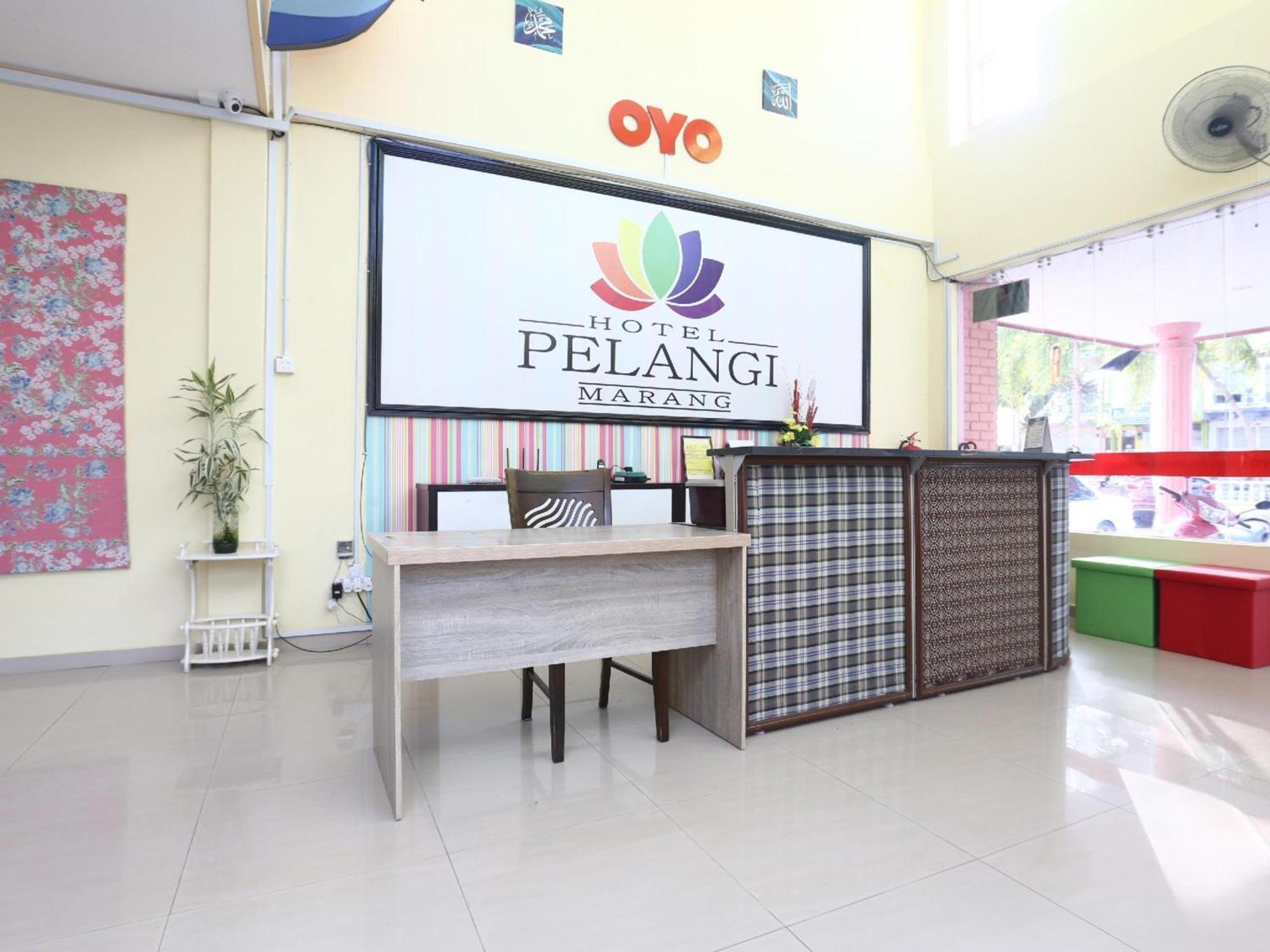 Super Oyo 89640 Hotel Pelangi Marang Exterior foto